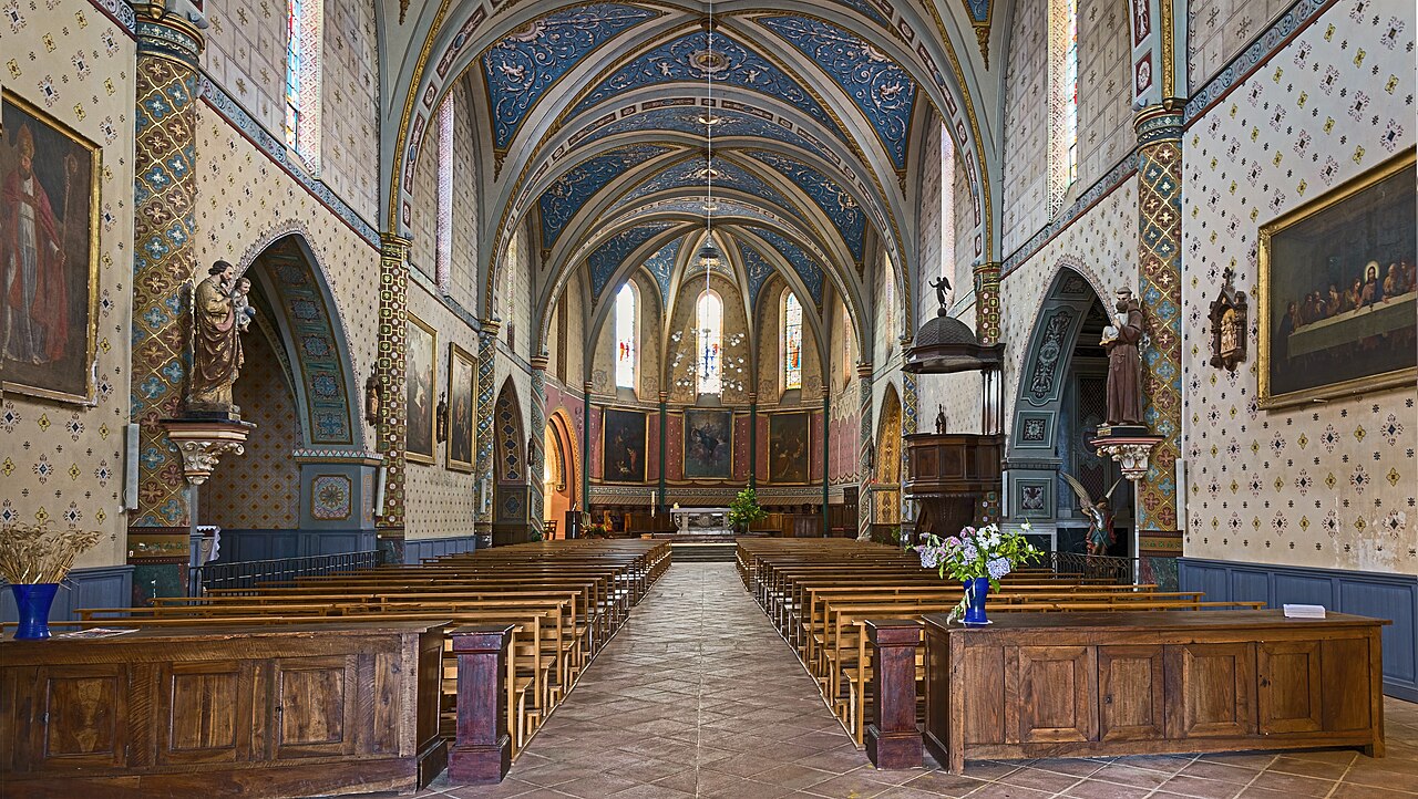 L'intérieur de l'église de Fronton